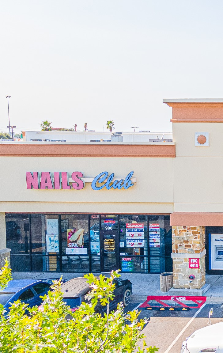 Nails CLub
